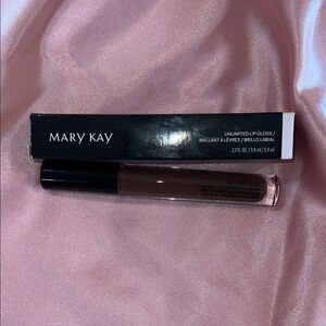 Mary Kay Unlimited Lip Gloss — CHOCOLATE NUDE